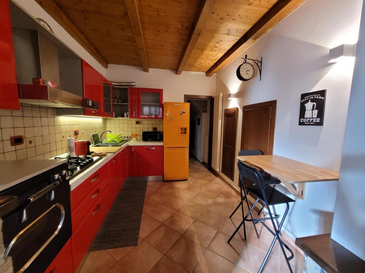 Il Pozzo Apartment Tremezzo Bagian luar foto